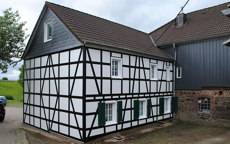 Fassade mit Trespa